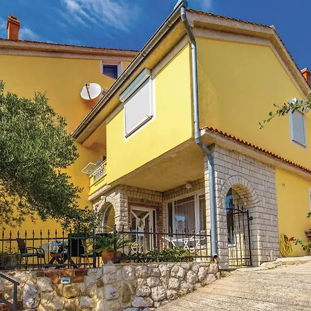 2 Bedroom Cozy In * Supetarska Draga